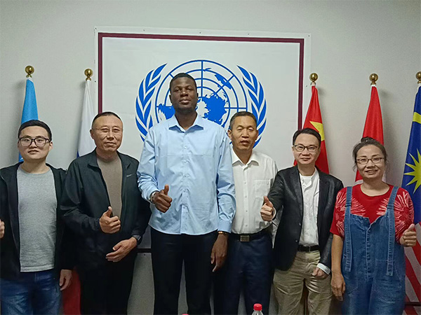 建筑情報研究所中國綠建產業聯盟與中非共和國大使洽談中非貿易合作